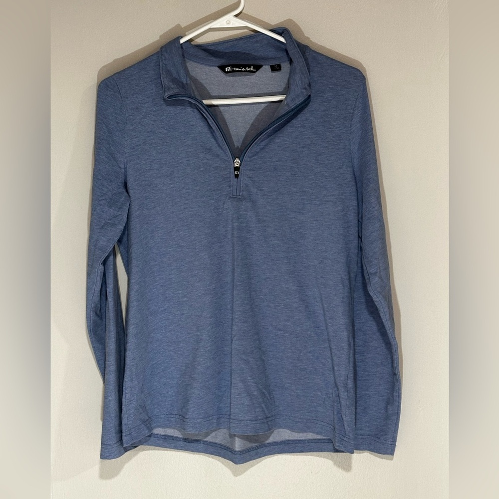 Travis Mathew Men's Heather Blue Zip-Up Sweater. Size M.‎
